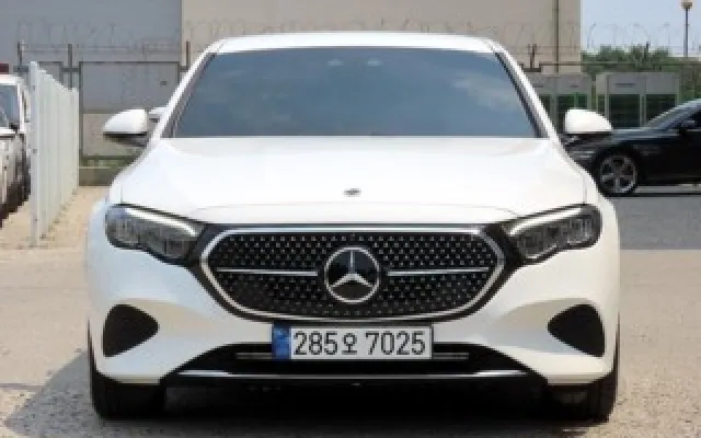 인천중고차싼곳 E-클래스 W214 E200 매물 사진 14 - 2024/11 10,262km